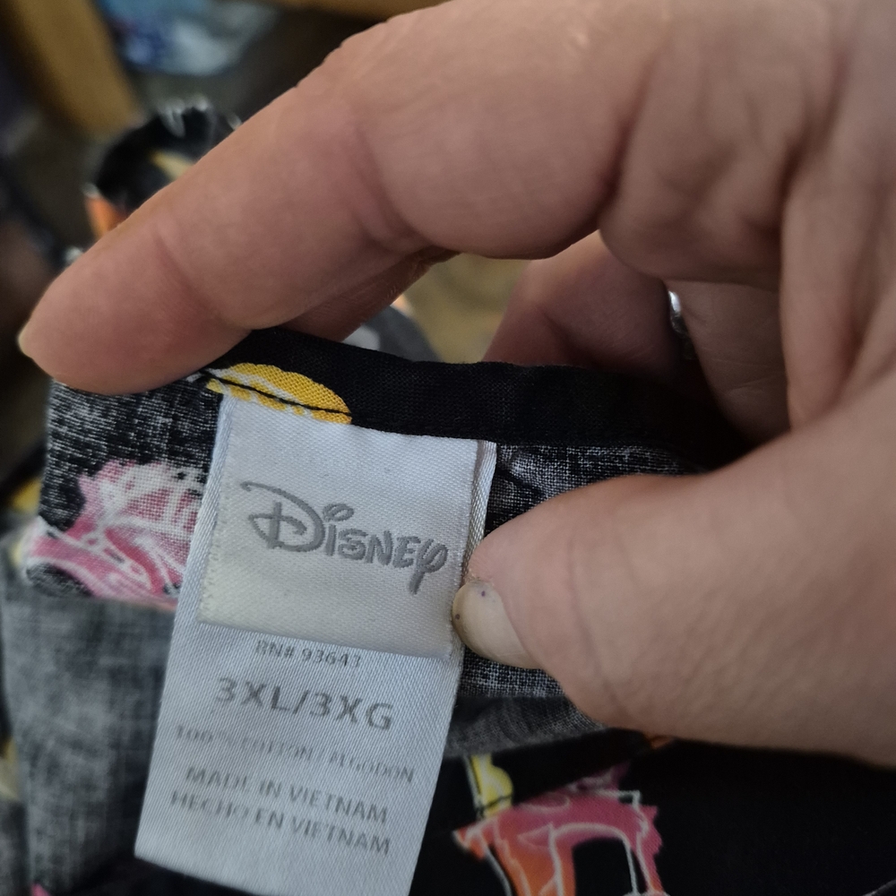 Disney Black V-Neck Scrub Top with Pink and Yellow Lion King Print - Picture 3 of 4